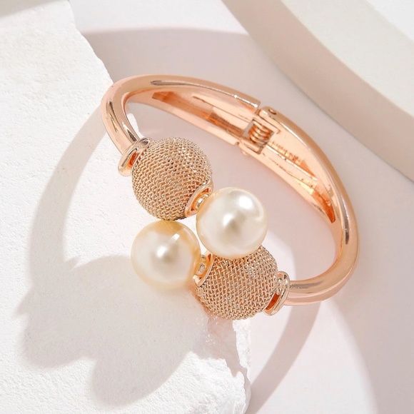 Faux Pearl Rosegold Tone Cuff Bracelet Zinc Alloy Fashion Jewelry - Picture 3 of 6